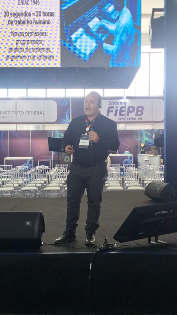 foto do Eduardo Souza - Palestrante na 15 FETECH 